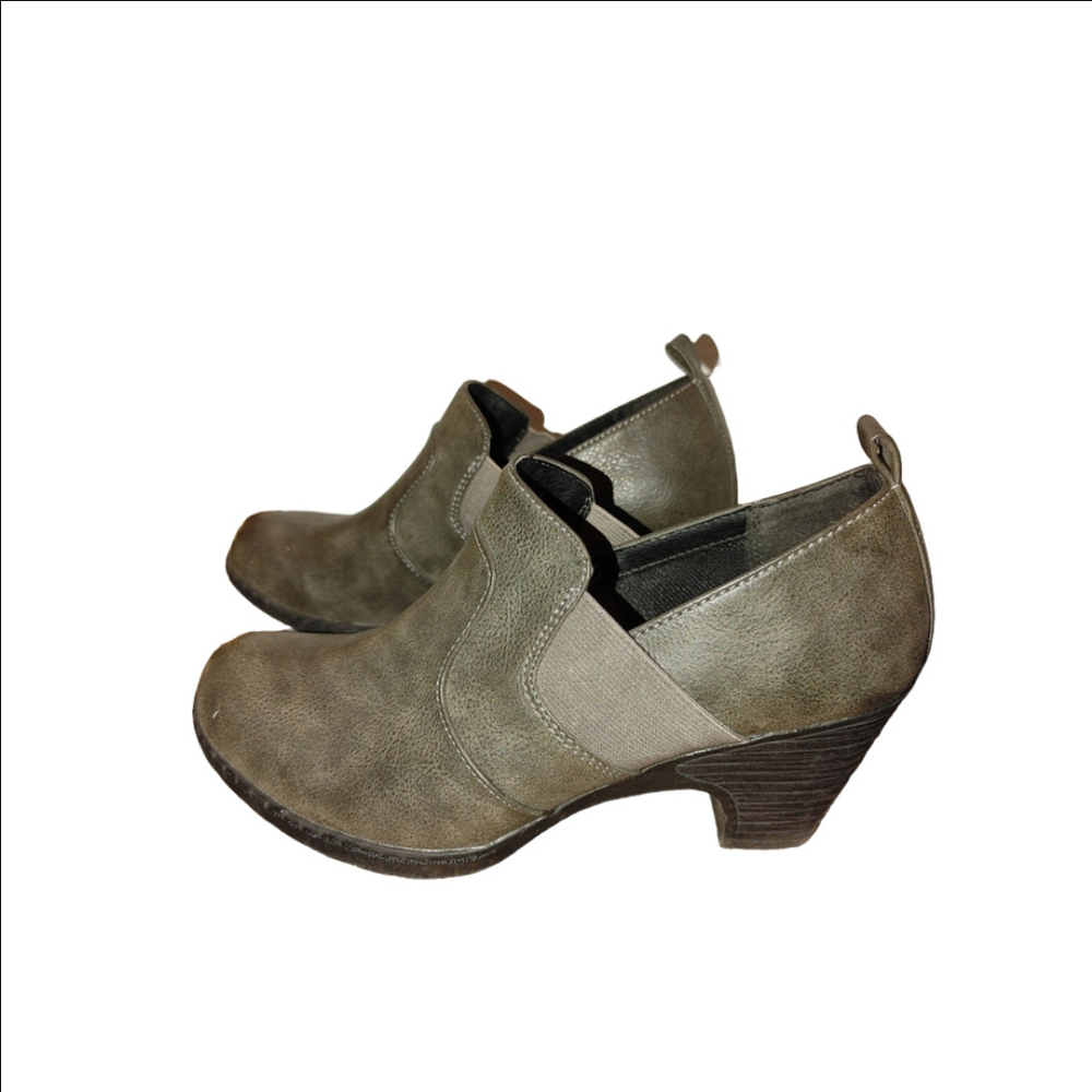 Croft & Borrow Maidory Booties Size 7.5M